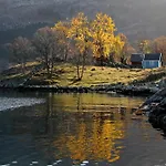 Norglamp Glamping * Hjelmeland