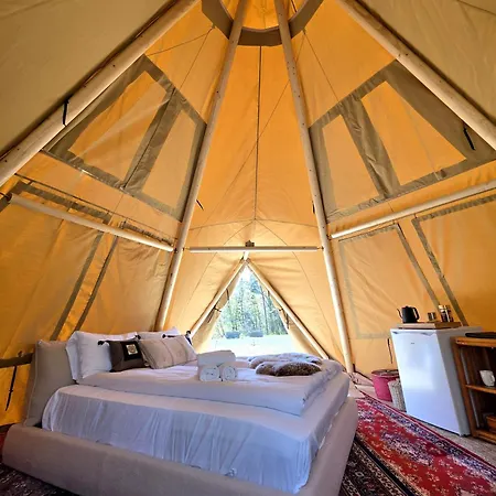 Norglamp Glamping キャンプ場