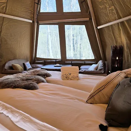 Norglamp Glamping * Hjelmeland