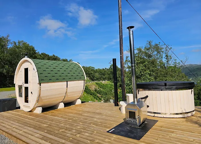 Norglamp Glamping * Hjelmeland